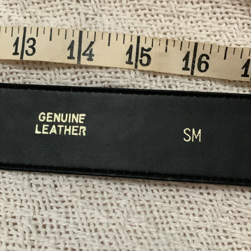Vintage Revcor belt - Picture 3 of 5